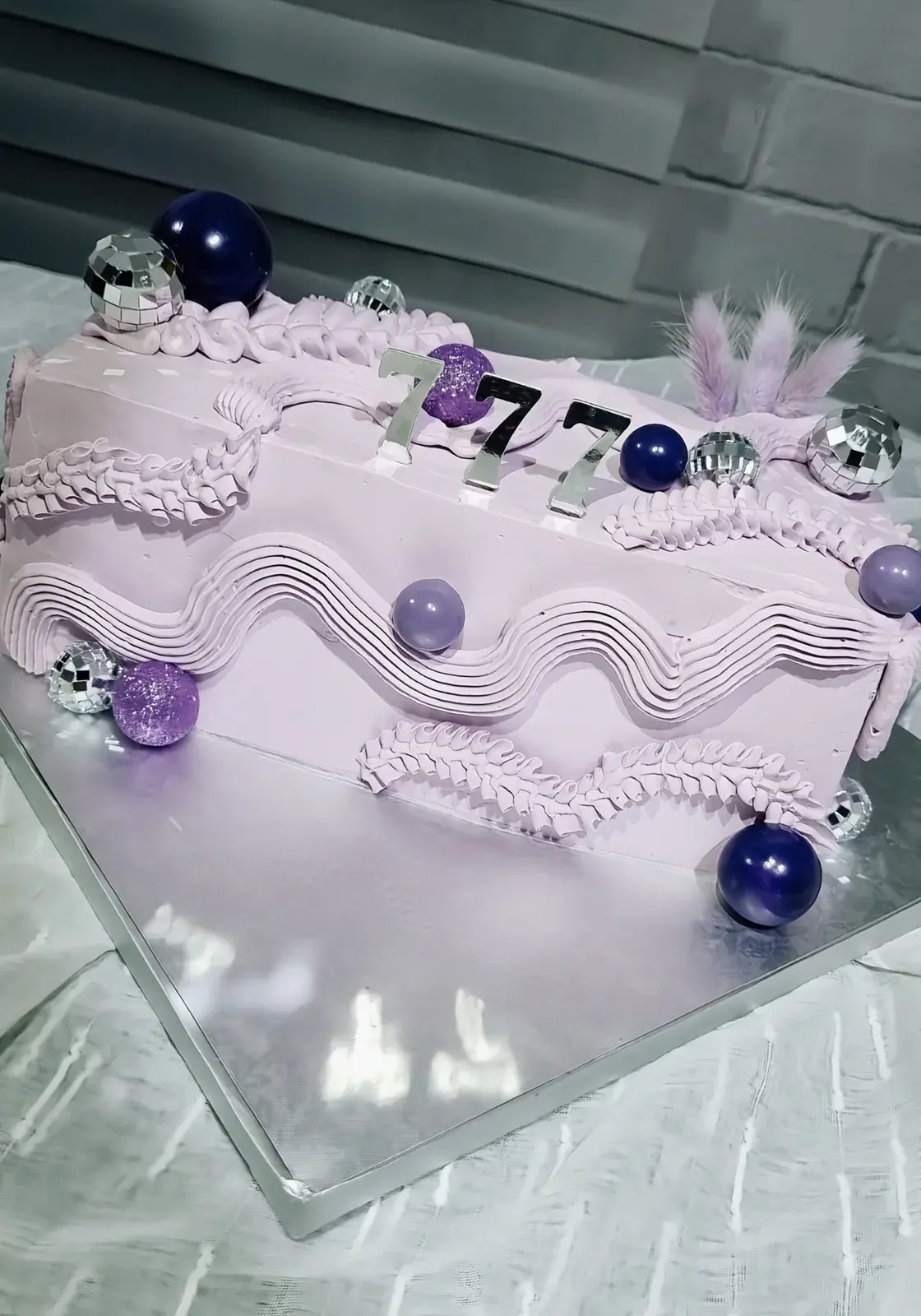 Torta rectangular en tendencia  — torta personalizada